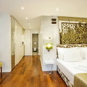 Nish & Hotel